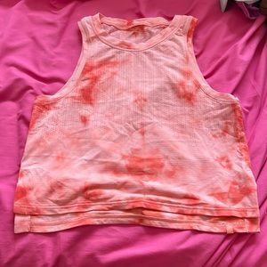 Lululemon pink tie dye tank cropped